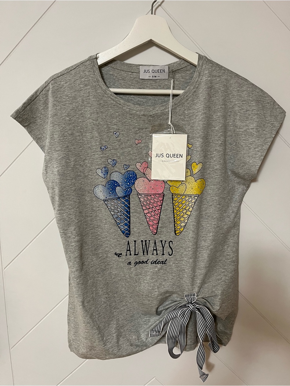 Gray Ice Cream Heart Tie-Hem Tee